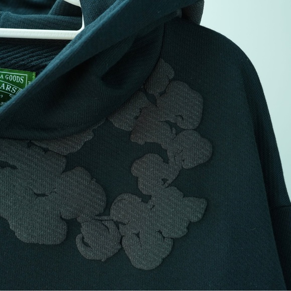 Authentic - Picture 3 of 4